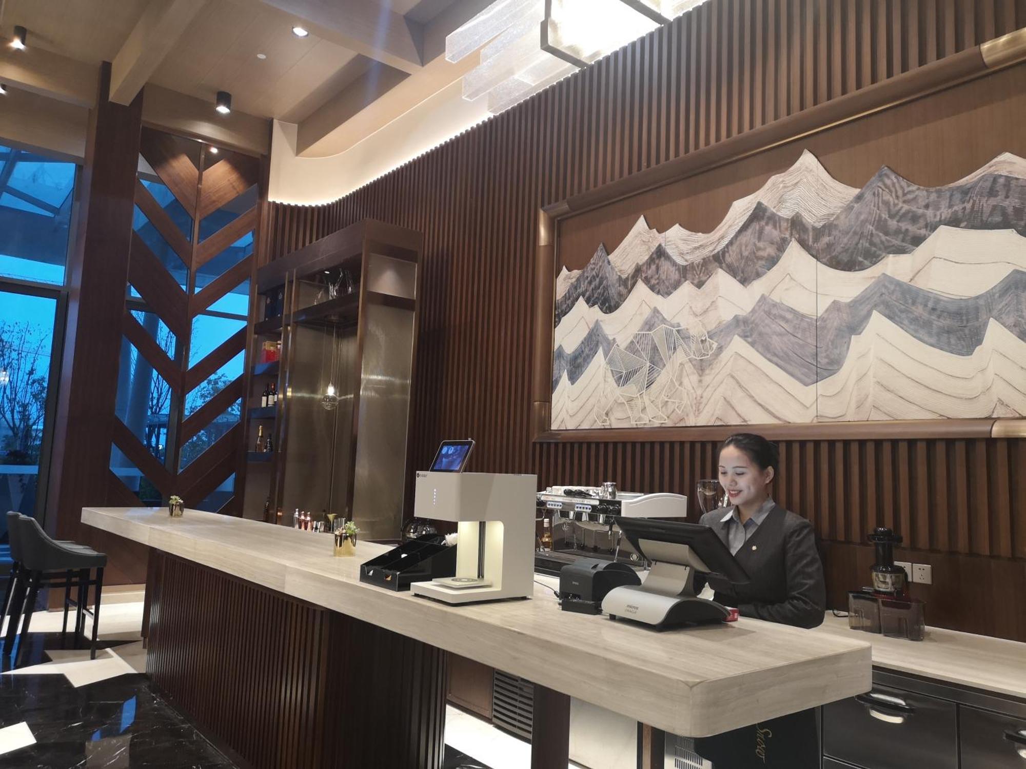 L+Snow Supreme Hotel Shanghai Eksteriør billede